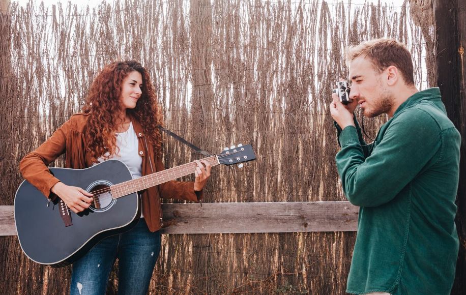 country music radio stations